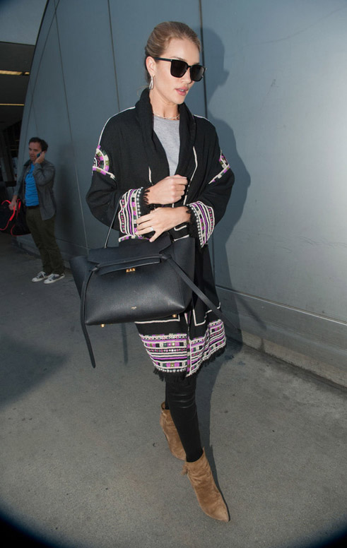 Rosie Huntington-whiteley wearing céline belt bag
